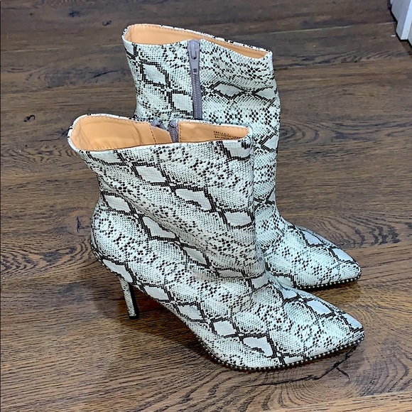 NIB Snake Print Booties - Picture 2 of 5